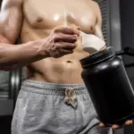 Протеин и креатин: как сочетать для результата в зале и вне его